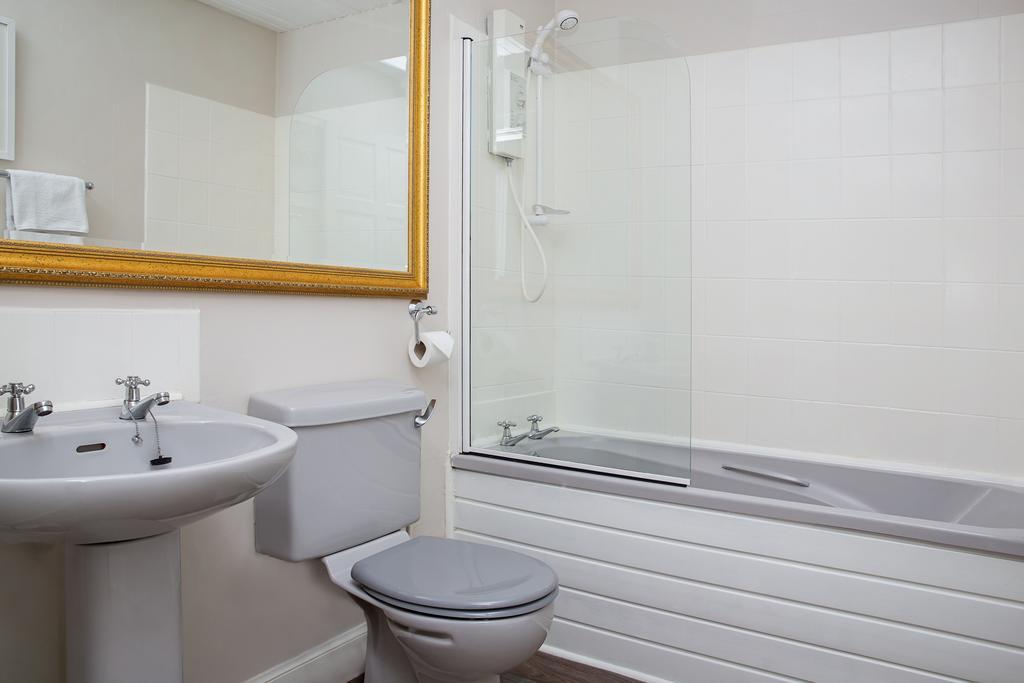 Prestwick Town Center Flat Apartment Ngoại thất bức ảnh