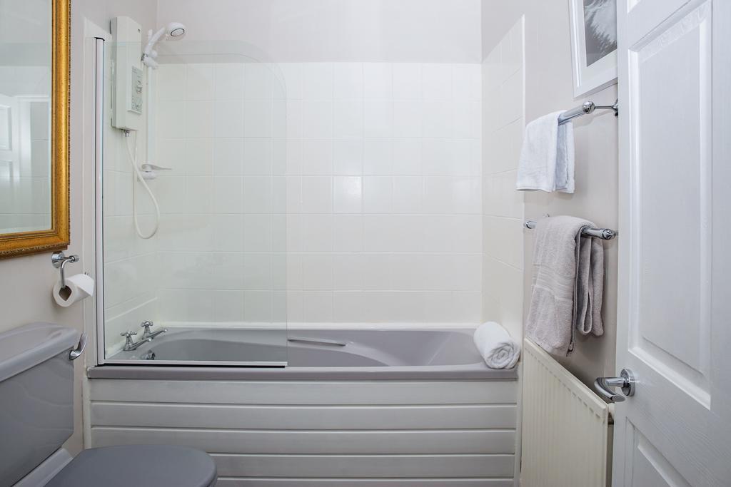 Prestwick Town Center Flat Apartment Ngoại thất bức ảnh